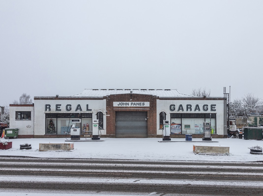 226 Garages and Service Stations 8727