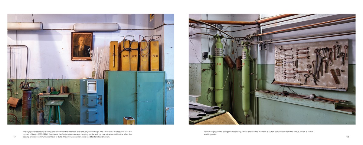 Soviet Scientific Institutes 8742