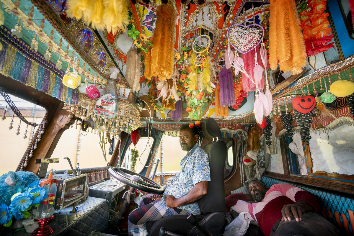Trucks and Tuks 8720
